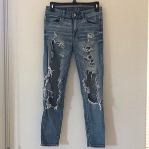 Mid-Rise Distressed American Eagle 🦅 Jeggings